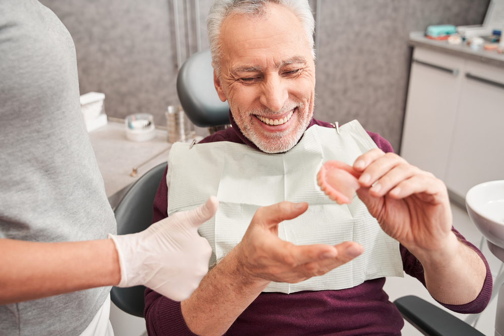 Partial Dentures vs. Full Dentures: Which is Right for You?